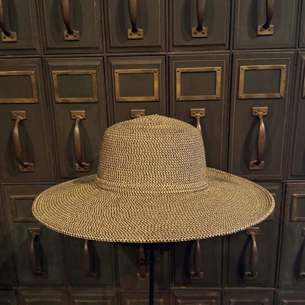 Nine West Black and Natural Woven Wide-Brim Sun Hat